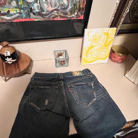Levi’s jeans in size 7 M - Picture 6 of 15